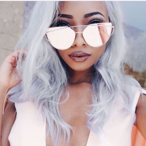 Reflective Shades - Picture 4 of 8